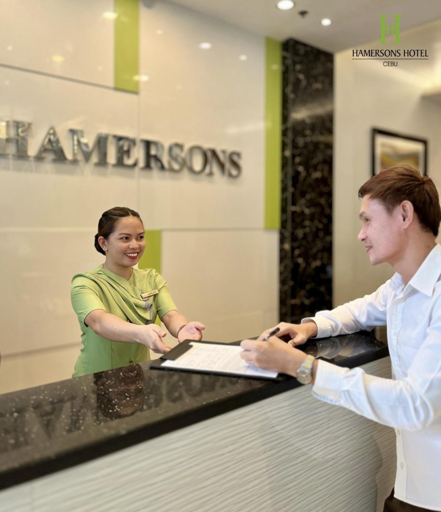Hamersons Hotel Cebu Exteriör bild